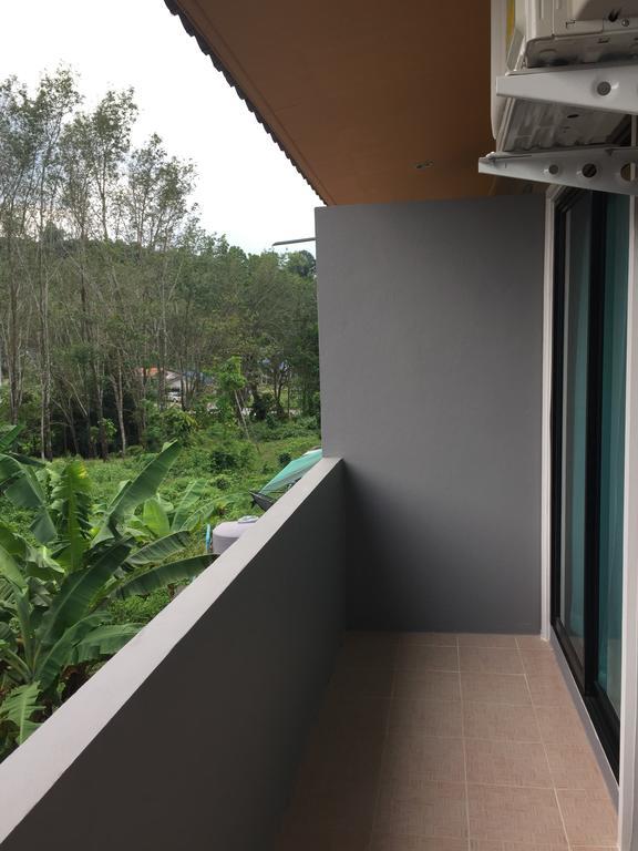 Am House Apartment Klong Muang Beach Exterior photo