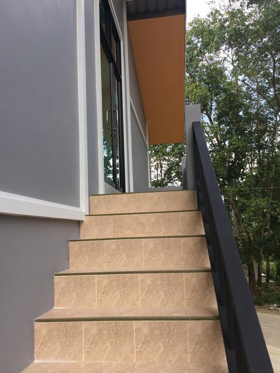 Am House Apartment Klong Muang Beach Exterior photo