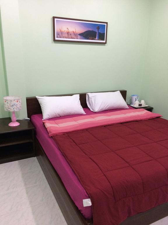 Am House Apartment Klong Muang Beach Exterior photo